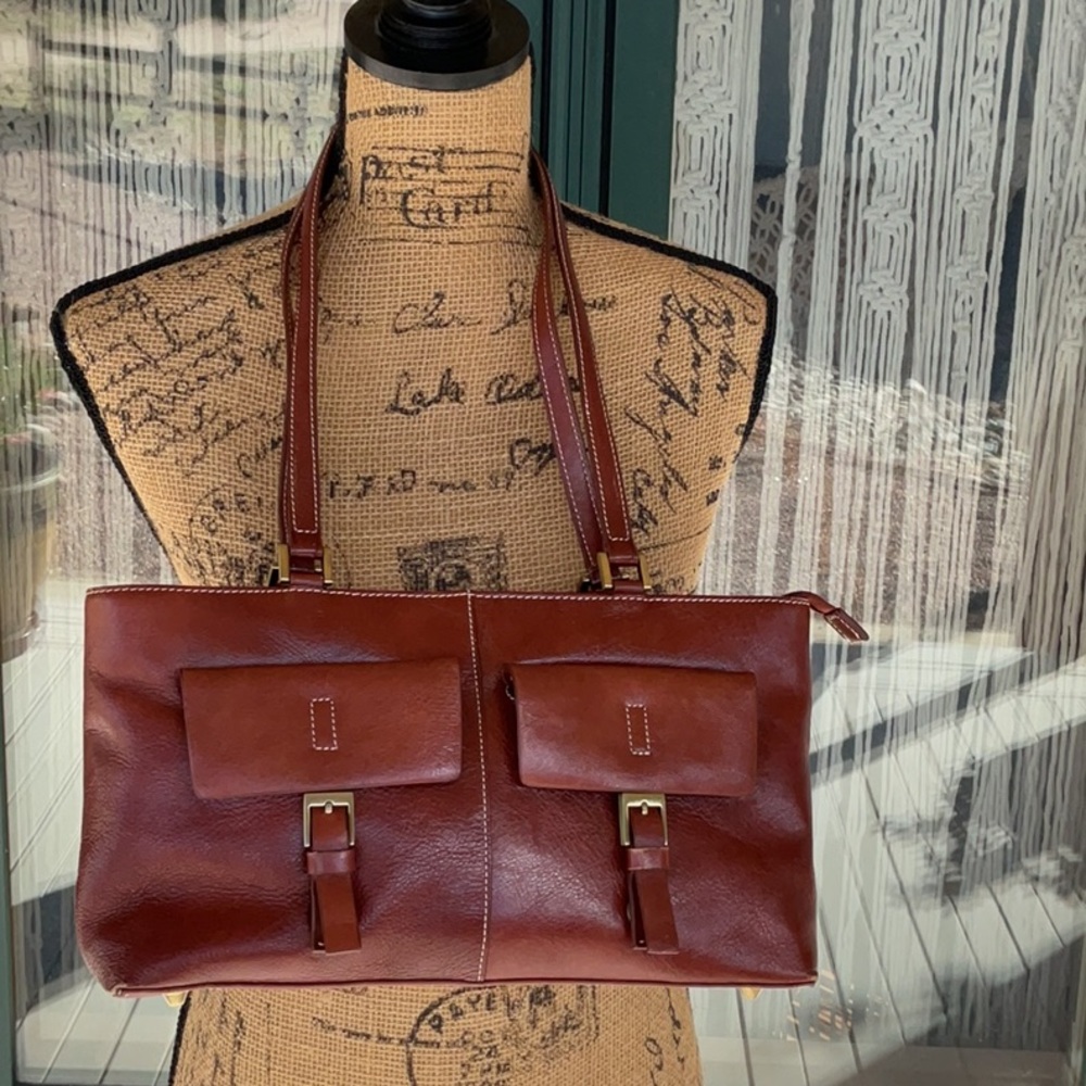 Classic Brown Leather Tote Bag with Front Pockets